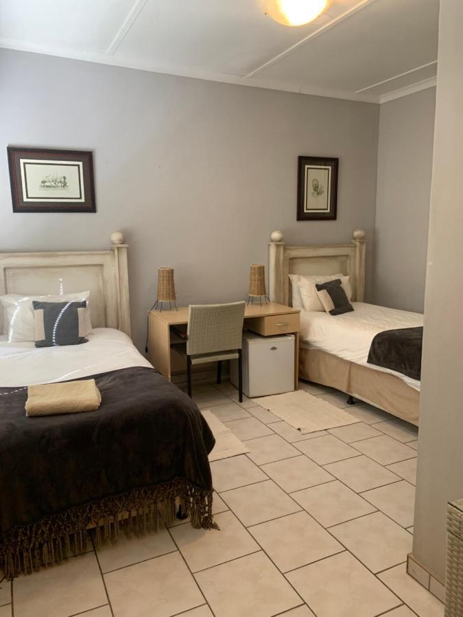 Hotel Pension Casa Africana Windhuk Zewnętrze zdjęcie