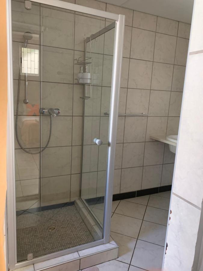Hotel Pension Casa Africana Windhuk Zewnętrze zdjęcie