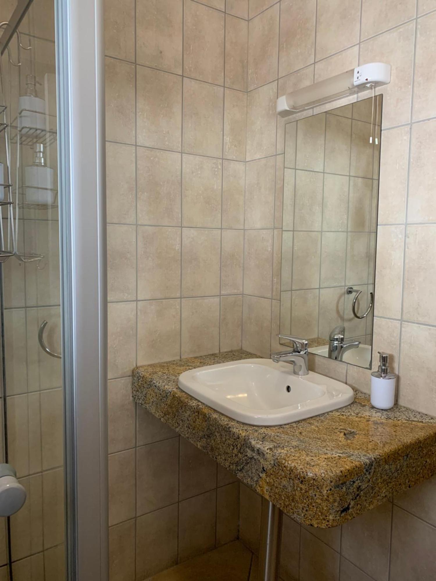 Hotel Pension Casa Africana Windhuk Zewnętrze zdjęcie