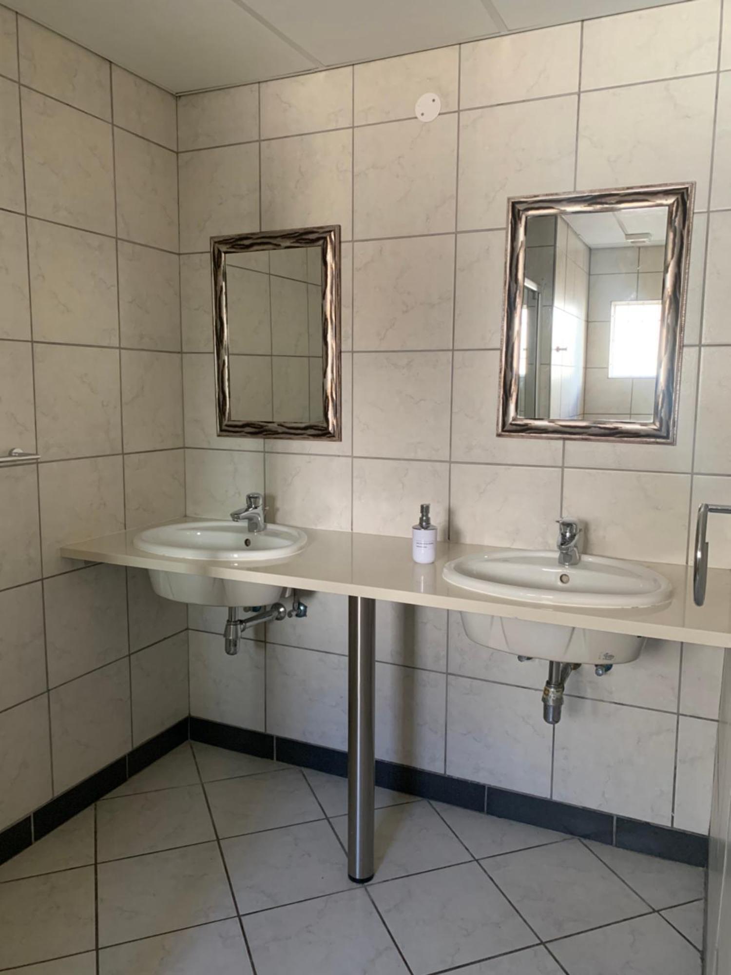 Hotel Pension Casa Africana Windhuk Zewnętrze zdjęcie
